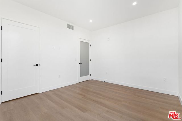 160 Chestnut Street 401, Pasadena, CA 91103