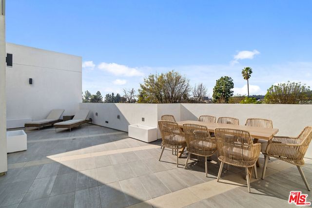 160 Chestnut Street 401, Pasadena, CA 91103