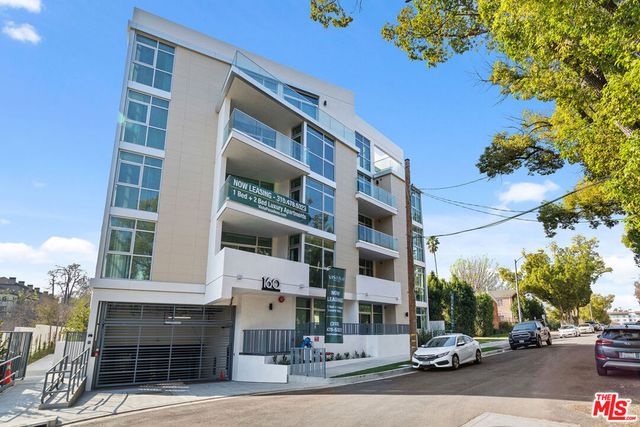 160 Chestnut Street 401, Pasadena, CA 91103