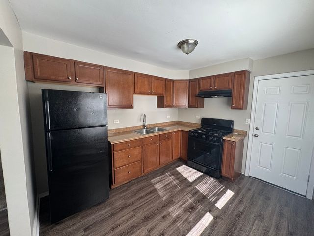 20 164th Street, Calumet City, IL 60409