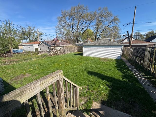 20 164th Street, Calumet City, IL 60409