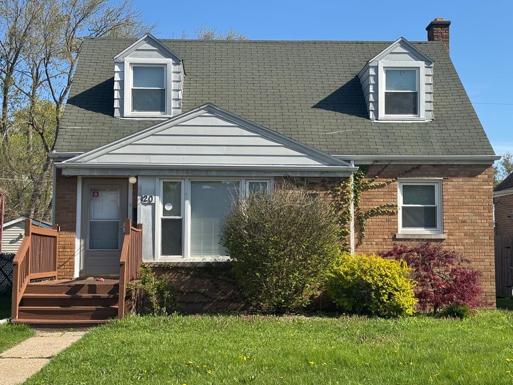 20 164th Street, Calumet City, IL 60409