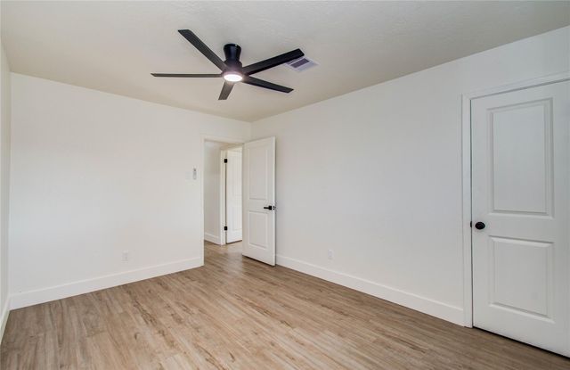 2810 Spa Drive, Deer Park, TX 77536