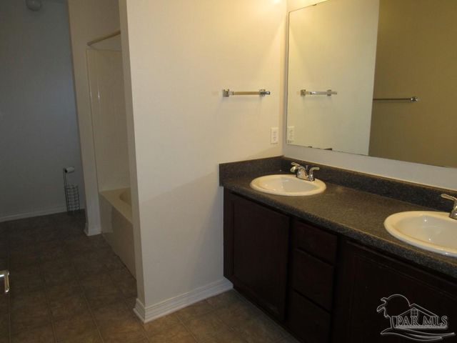 10509 Senegal Dr, Pensacola, FL 32534