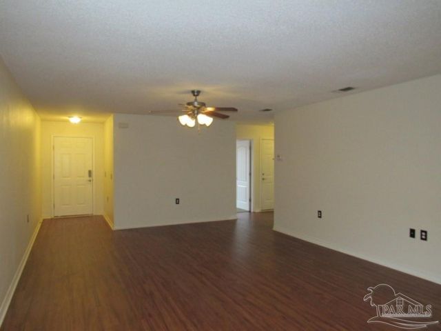 10509 Senegal Dr, Pensacola, FL 32534