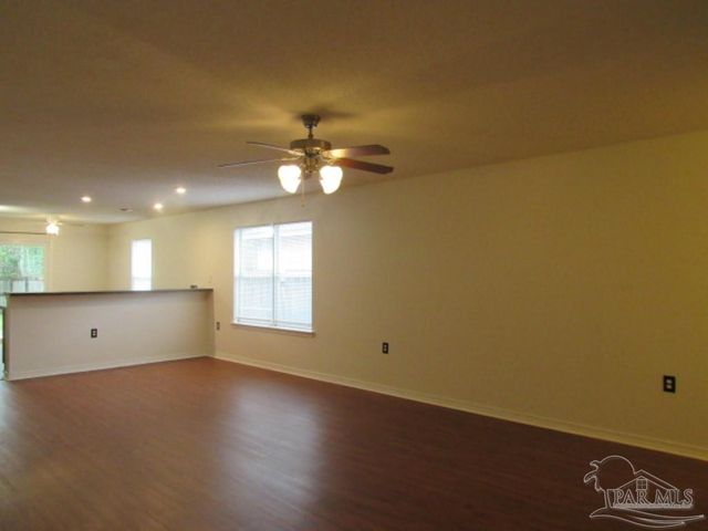 10509 Senegal Dr, Pensacola, FL 32534
