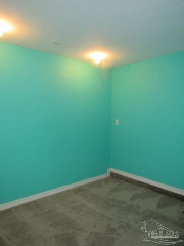 10509 Senegal Dr, Pensacola, FL 32534