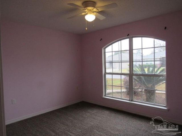 10509 Senegal Dr, Pensacola, FL 32534