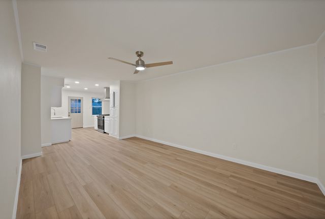 3206 Griffiths Drive, Irving, TX 75061