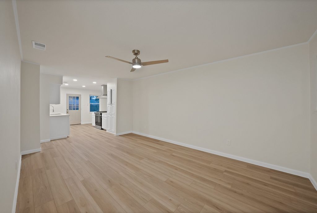 3206 Griffiths Drive, Irving, TX 75061 — photo 2