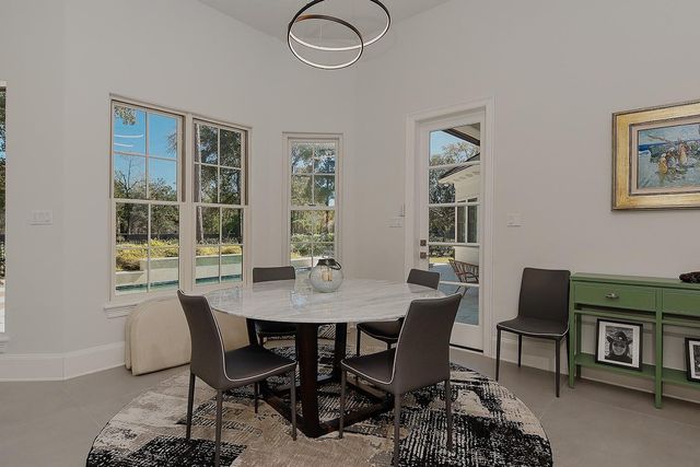 10 Norlund Way, The Woodlands, TX 77382