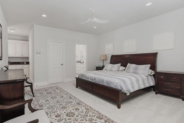 10 Norlund Way, The Woodlands, TX 77382