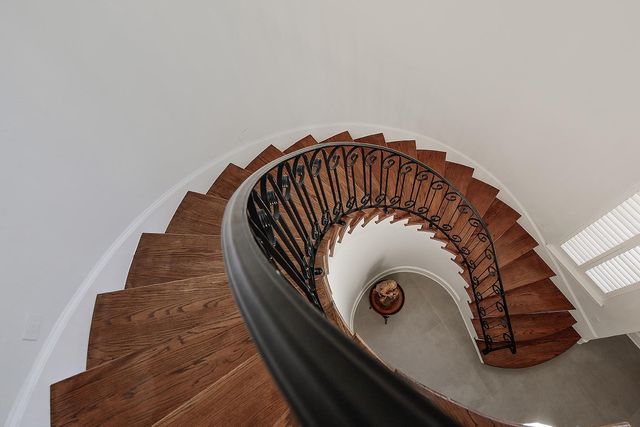 10 Norlund Way, The Woodlands, TX 77382