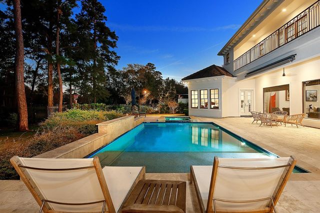 10 Norlund Way, The Woodlands, TX 77382