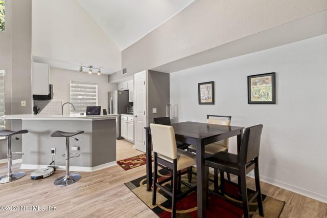 13703 RICHMOND PARK Drive, 1406, Jacksonville, FL 32224