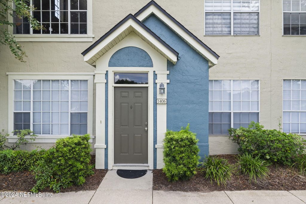 13703 RICHMOND PARK Drive, 1406, Jacksonville, FL 32224
