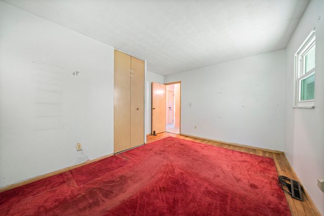 69 Pilgrim Rd, Pembroke, MA 02359