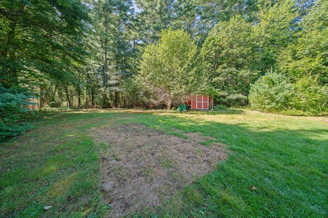 69 Pilgrim Rd, Pembroke, MA 02359