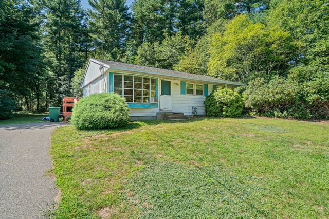 69 Pilgrim Rd, Pembroke, MA 02359