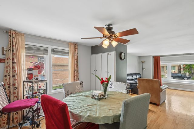 9754 S Harvard Avenue, Chicago, IL 60628