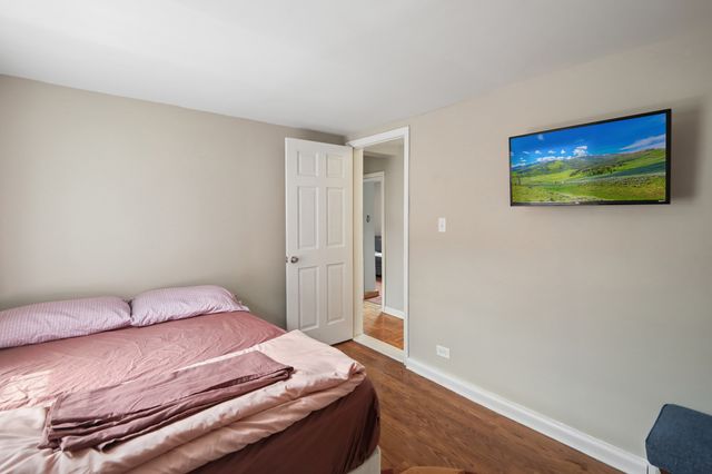9754 S Harvard Avenue, Chicago, IL 60628
