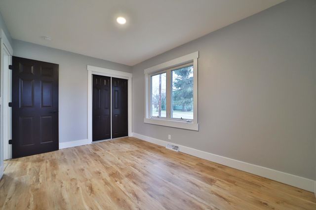 1005 N Street NE, Brainerd, MN 56401