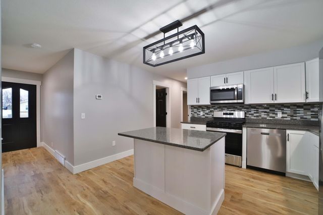 1005 N Street NE, Brainerd, MN 56401