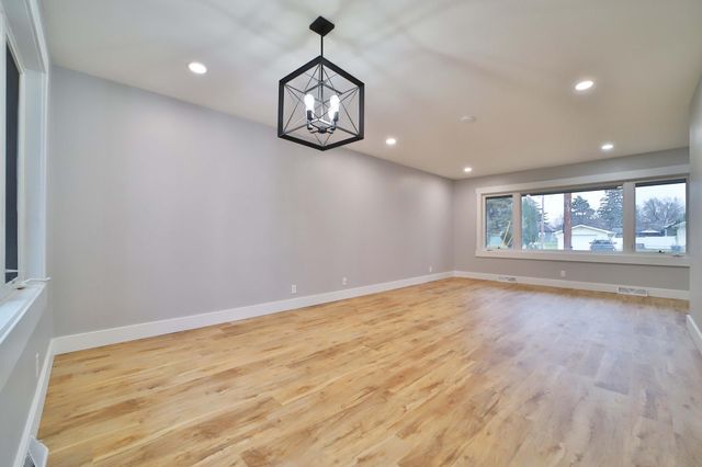 1005 N Street NE, Brainerd, MN 56401