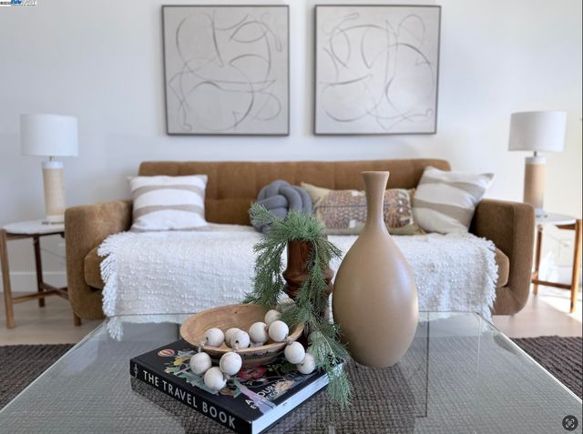 353 E Moltke Street, Daly City, CA 94014