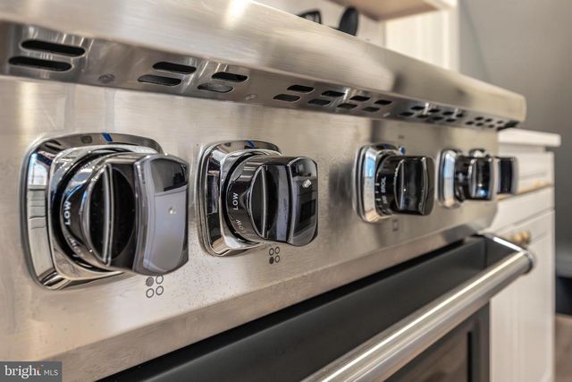 822 S ROYAL ST, Alexandria, VA 22314