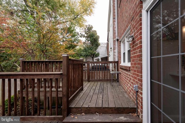 822 S ROYAL ST, Alexandria, VA 22314