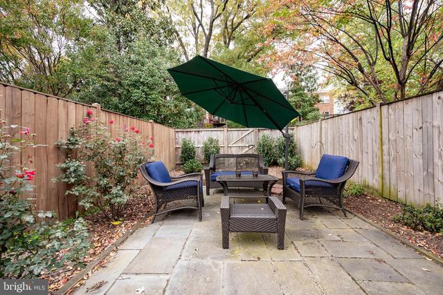 822 S ROYAL ST, Alexandria, VA 22314