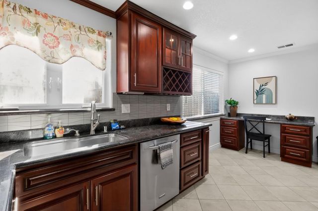 1402 Almanor Court, San Jose, CA 95132