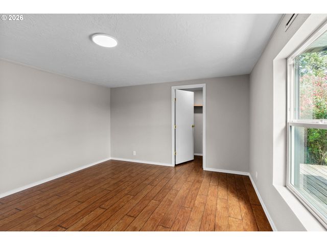 86313 SANFORD Rd, Eugene, OR 97402