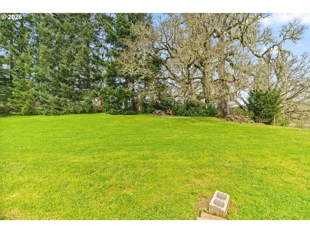 86313 SANFORD Rd, Eugene, OR 97402
