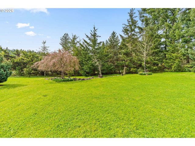 86313 SANFORD Rd, Eugene, OR 97402