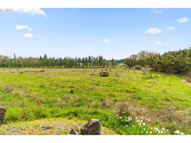 86313 SANFORD Rd, Eugene, OR 97402