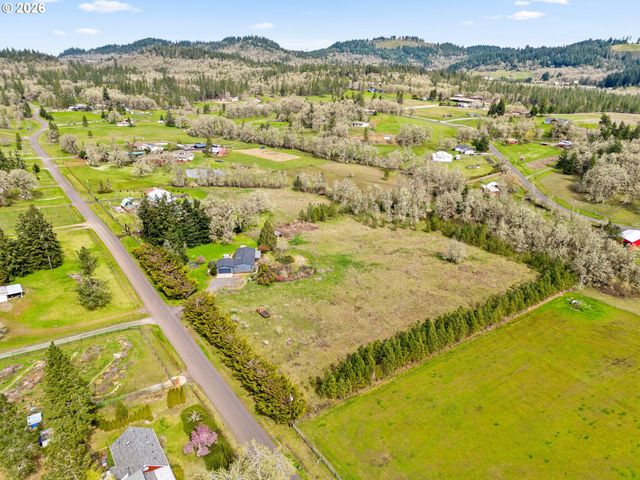 86313 SANFORD Rd, Eugene, OR 97402