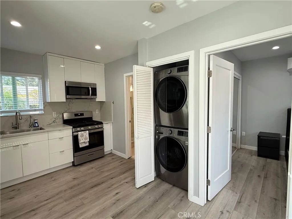 11406 Collett, Granada Hills, CA 91344