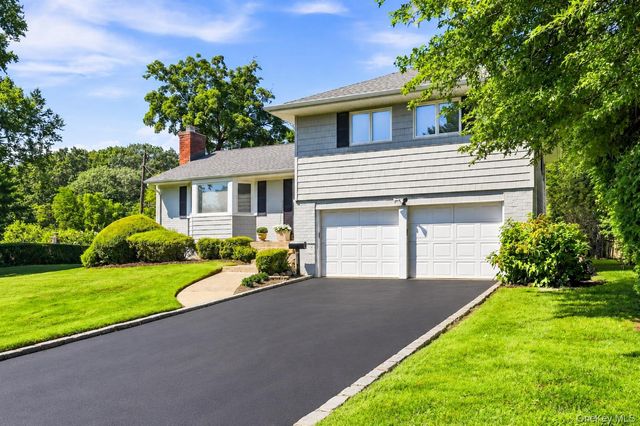55 Southfield Road, Glen Cove, NY 11542