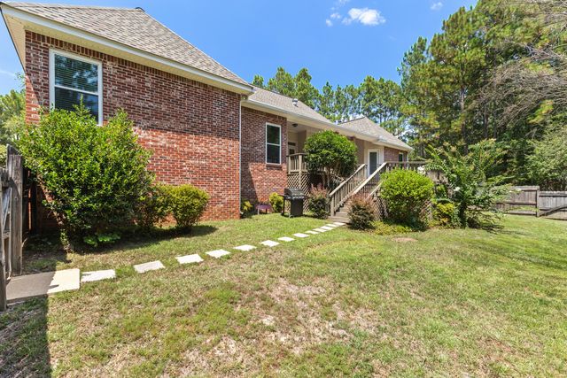 7 Clermont Point, Hattiesburg, MS 39402