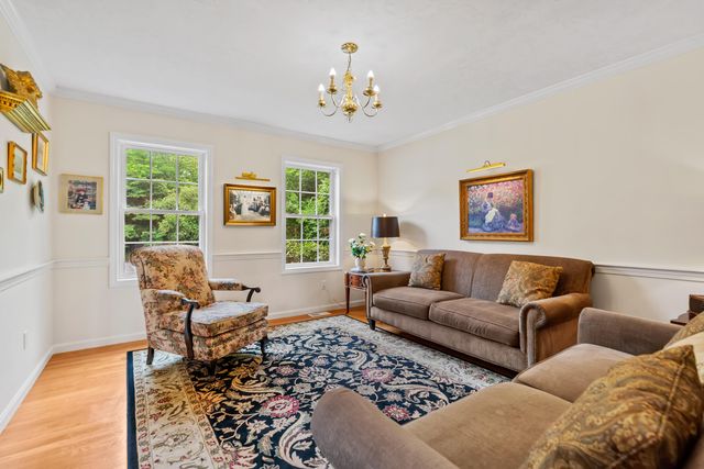 2 Ture Lane, Holbrook, MA 02343