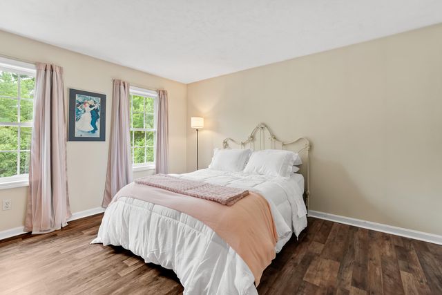 2 Ture Lane, Holbrook, MA 02343