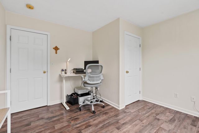 2 Ture Lane, Holbrook, MA 02343