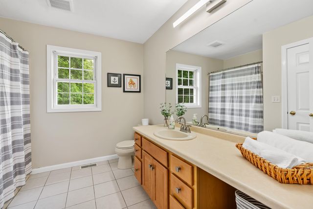 2 Ture Lane, Holbrook, MA 02343