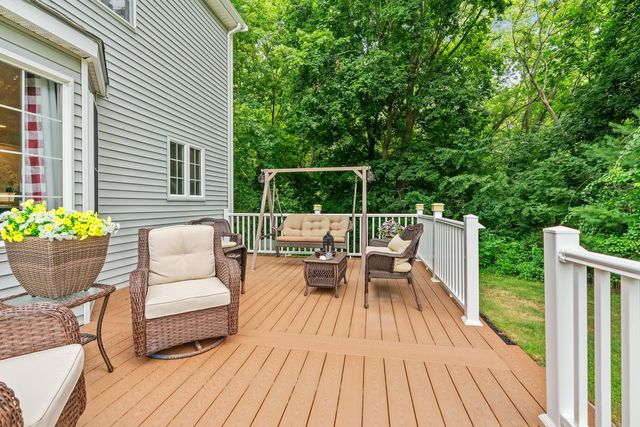 2 Ture Lane, Holbrook, MA 02343
