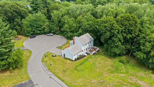 2 Ture Lane, Holbrook, MA 02343
