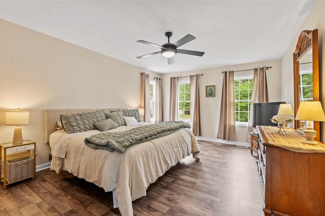 2 Ture Lane, Holbrook, MA 02343