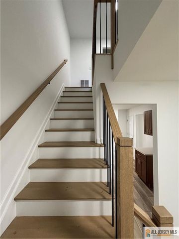 127 Sassafras Court, North Brunswick, NJ 08902