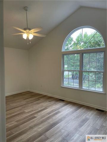 127 Sassafras Court, North Brunswick, NJ 08902